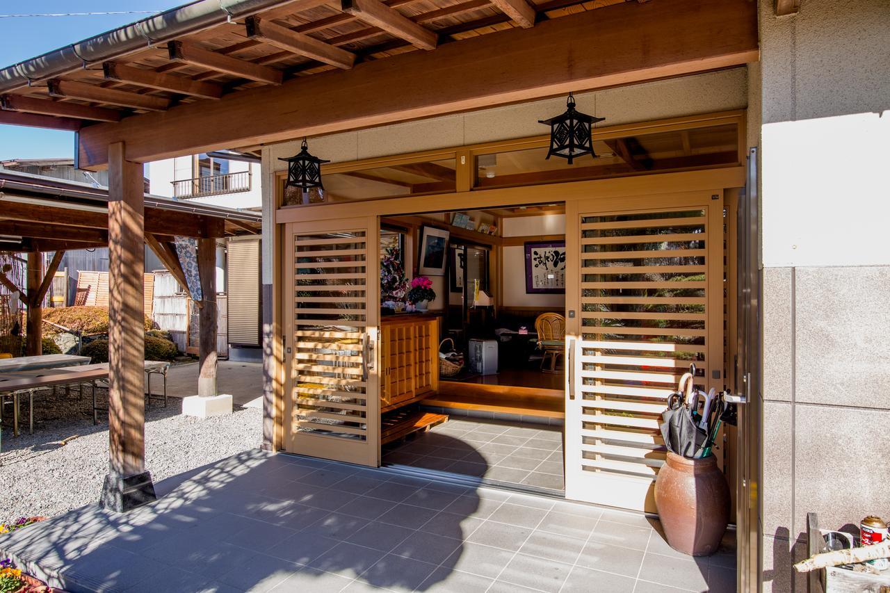 Resort Inn Fushimi Mt Fuji Fujikawaguchiko Eksteriør bilde