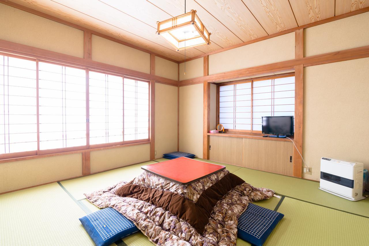 Resort Inn Fushimi Mt Fuji Fujikawaguchiko Eksteriør bilde